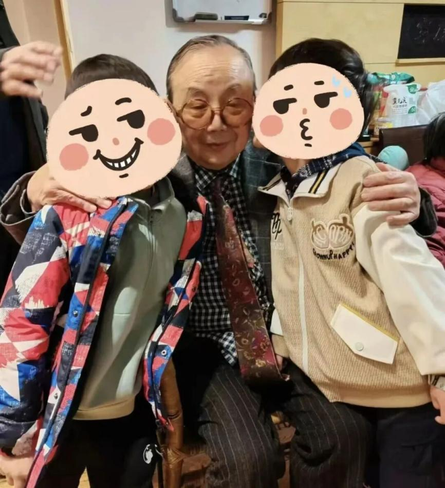苏州儿科洪庆成名医工作室落户国医堂相城店，开启中医惠民新局(图2)